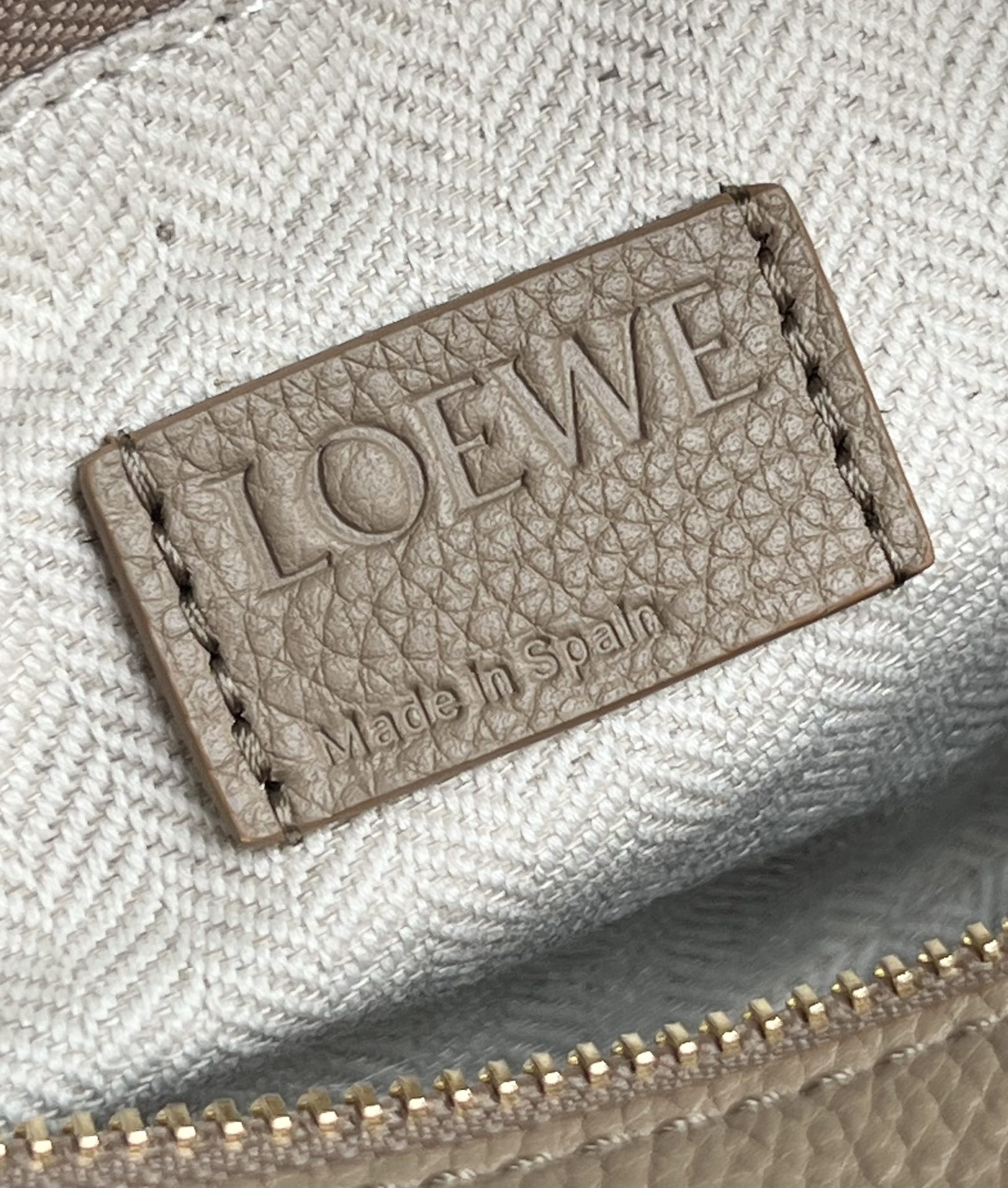 Loewe Medium Puzzle Bag in Soft Grained Calfskin Sand